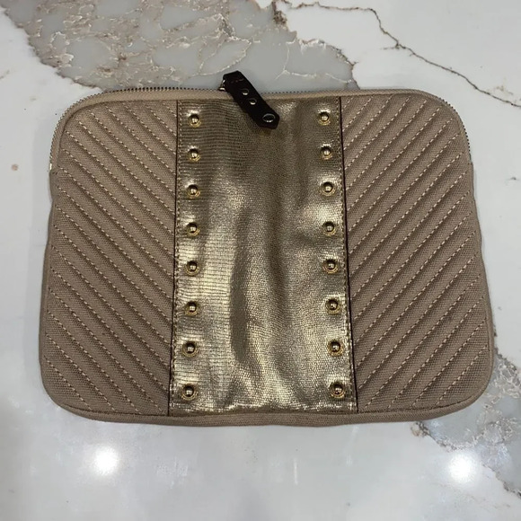 Juicy Couture Cream Ivory Tablet Laptop Zipper Case Holder - Picture 2 of 3